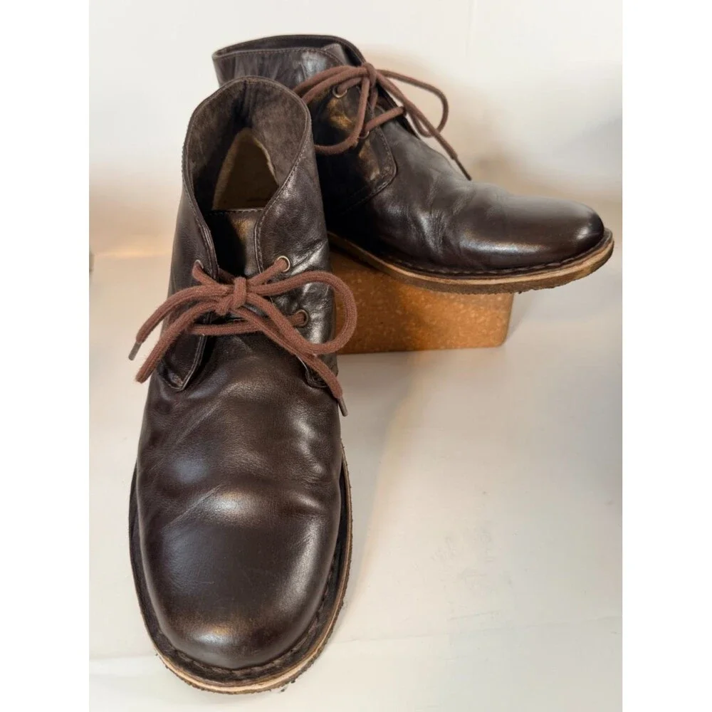 UGG Men's Size 10 Leighton Brown Leather Crepe Sole Lace Up Desert Boots 3275